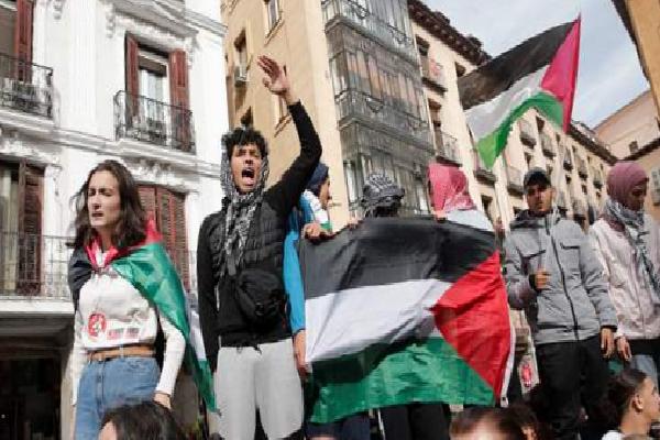 Dersi bıraktılar, Filistin için İspanya&#8217;yı ayağa kaldırdılar, Dünyadan Haberler