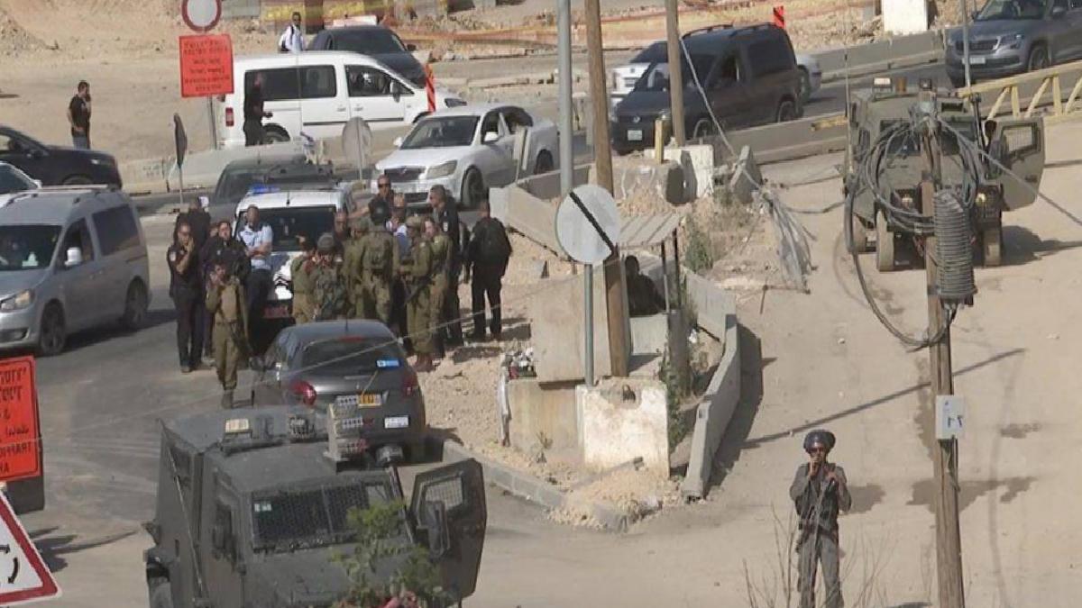 İsrail askerleri, esirleri bekleyen Filistinliyi öldürdü, Dünyadan Haberler