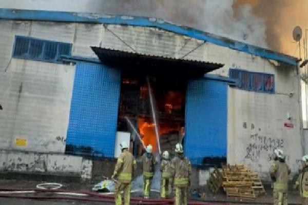 Maltepe&#8217;de iş yeri yangını, Dünyadan Haberler