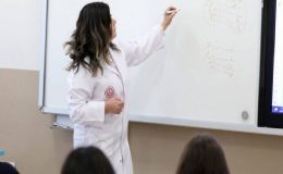 Öğretmenler için ‘alan değişikliği’ açıklaması